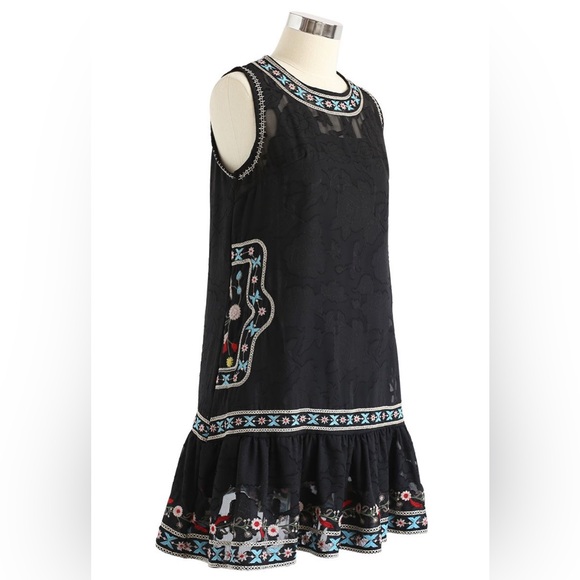 Chicwish Embroidered Floral Sleeveless Black Overlay Dress - Picture 2 of 13